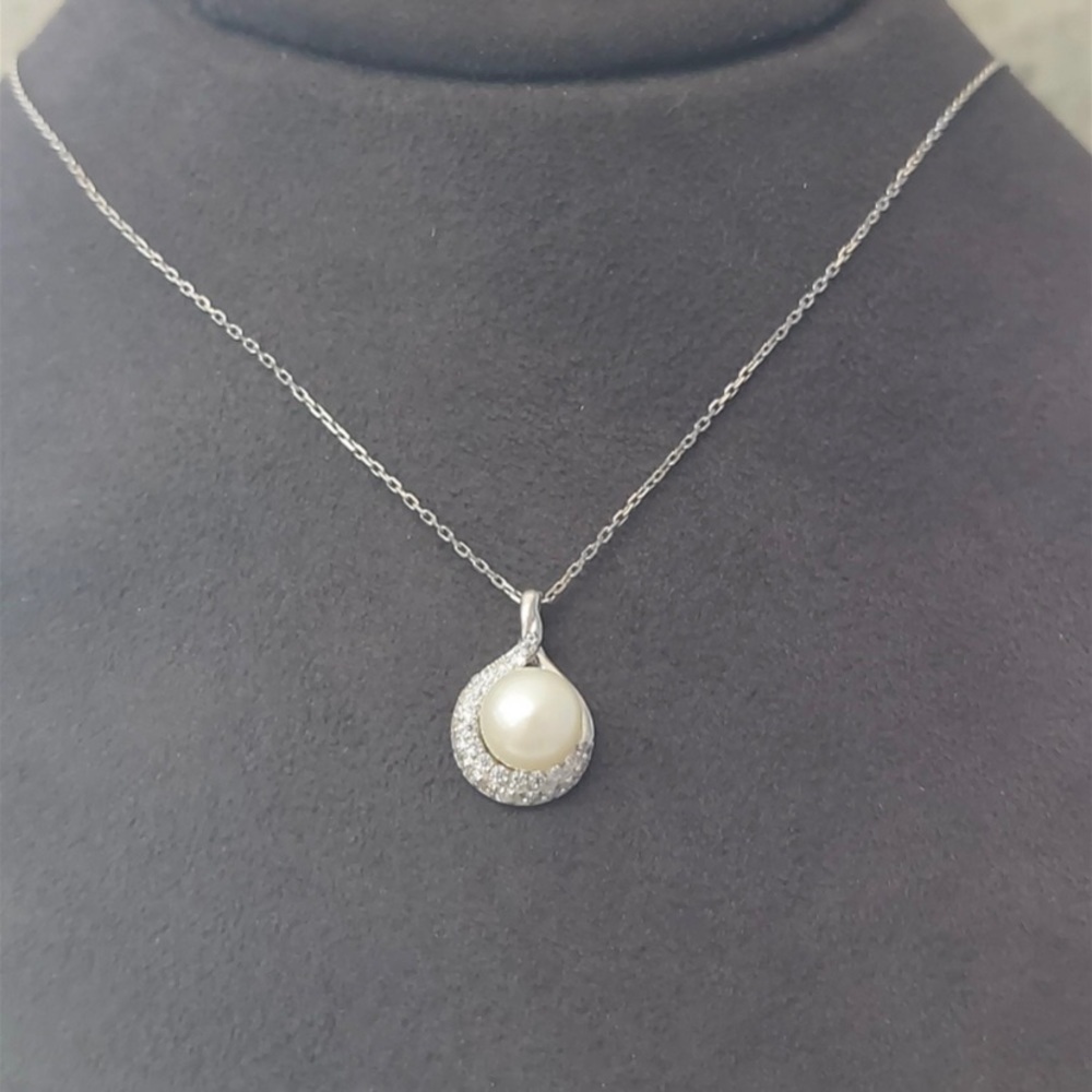 Sterling Silver Pearl‎ & CZ Necklace 18"
